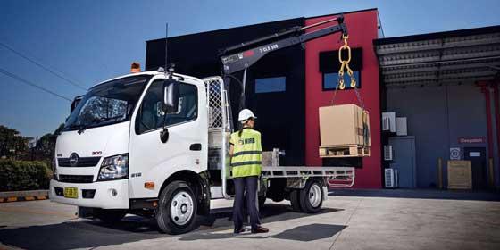 Vehicle loading crane under 10